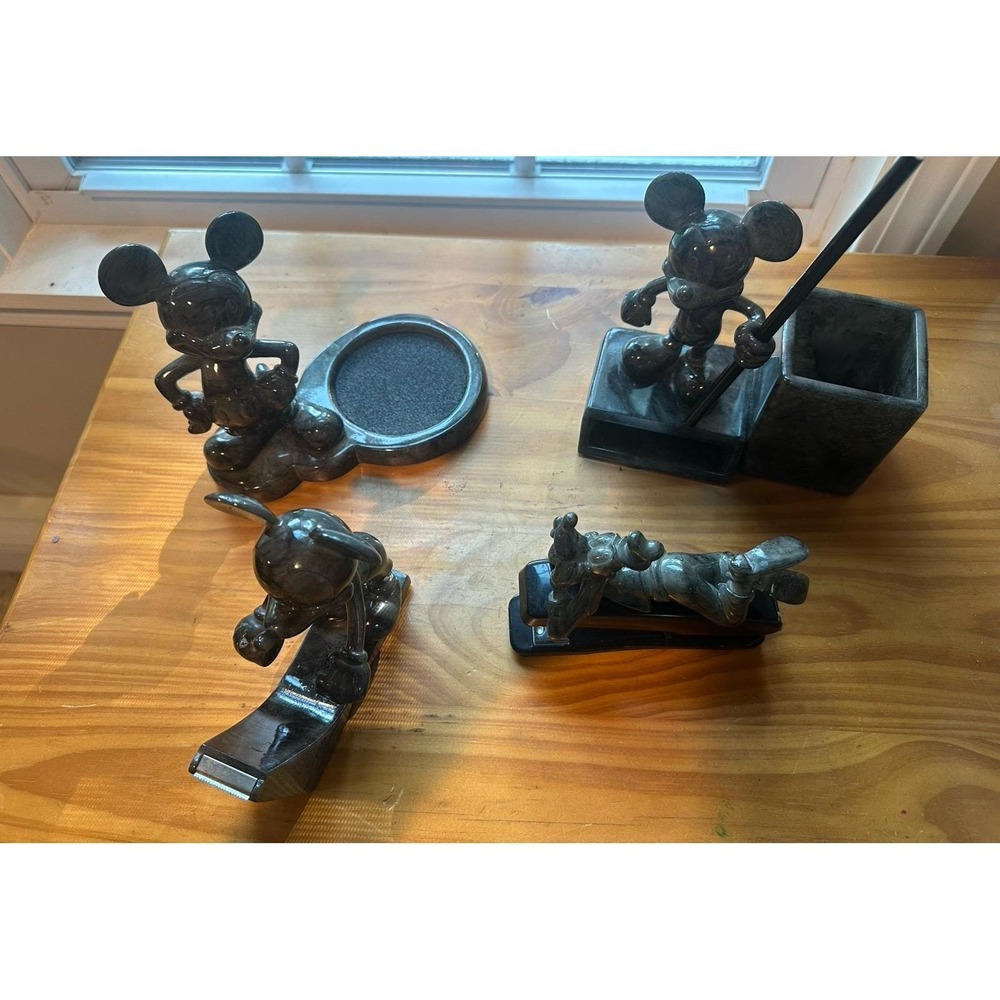 VTG Disney Mickey Mouse 4 Piece Desk Set 1980s